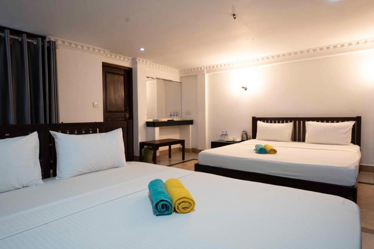 Topaz Beach Hotel Negombo Eksteriør billede