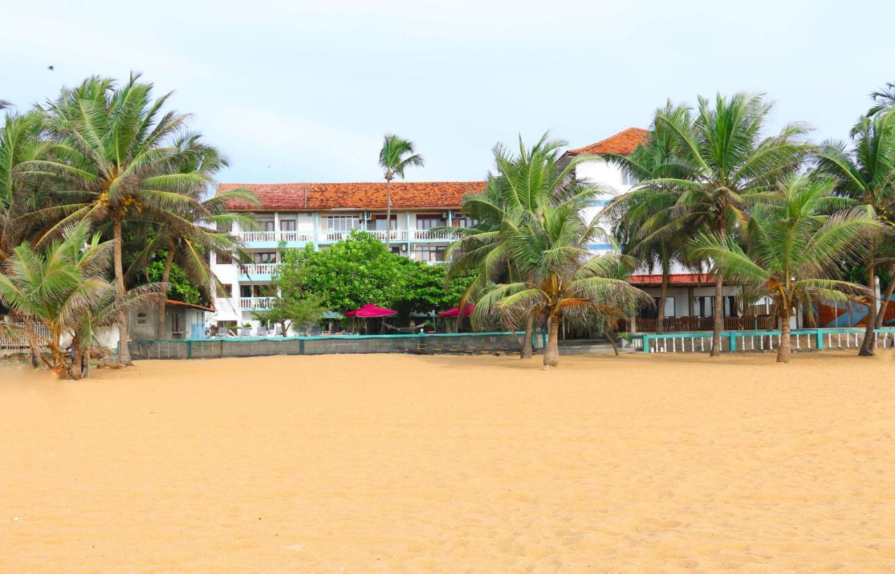 Topaz Beach Hotel Negombo Eksteriør billede
