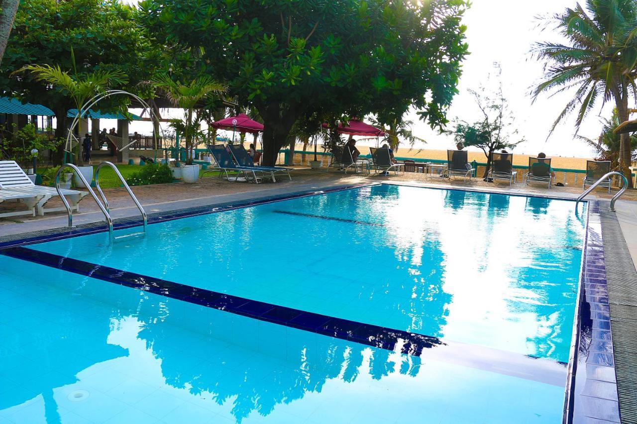 Topaz Beach Hotel Negombo Eksteriør billede